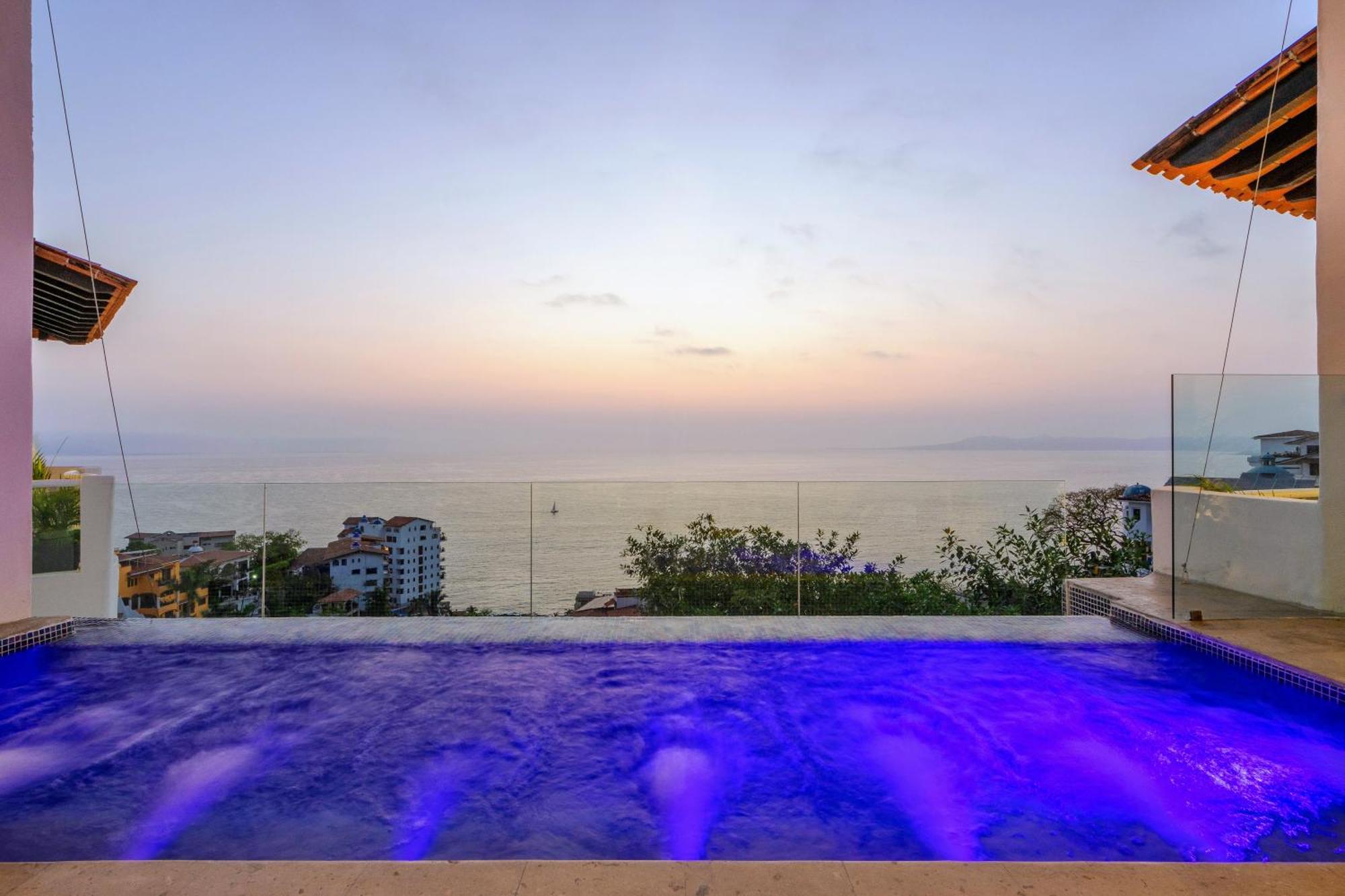 Villa Divina Luxury Boutique - Adults Only Puerto Vallarta Eksteriør bilde